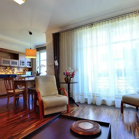 Apartment Victus Apartament Parkur Iii